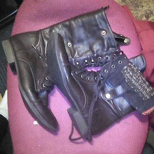 COPY - Boots